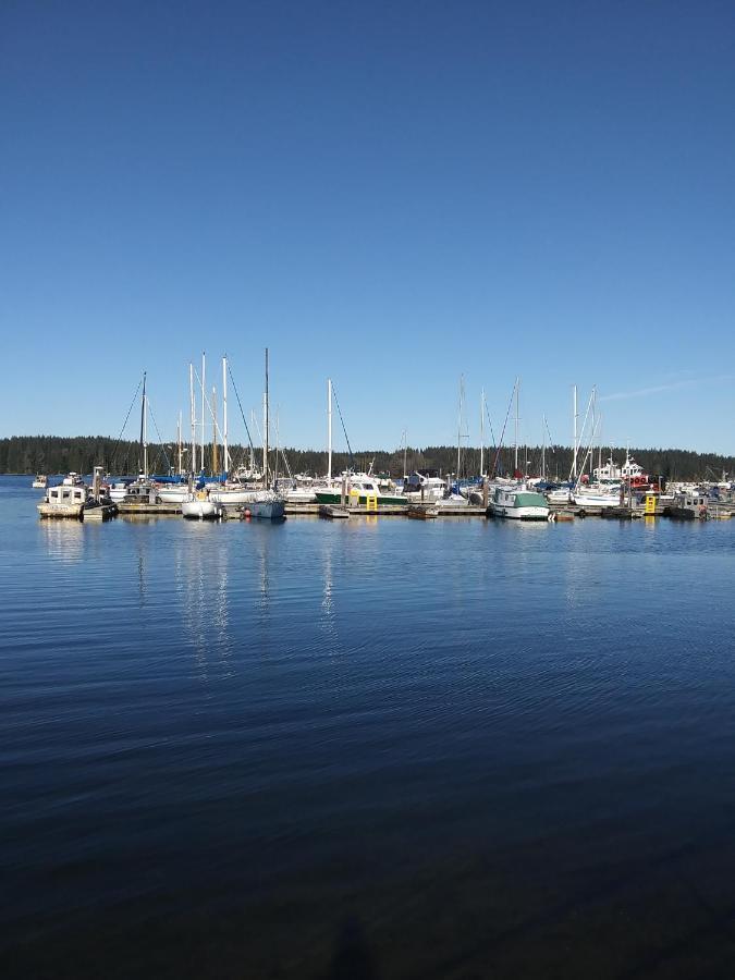 Haida Way Motor Inn Port McNeill Buitenkant foto